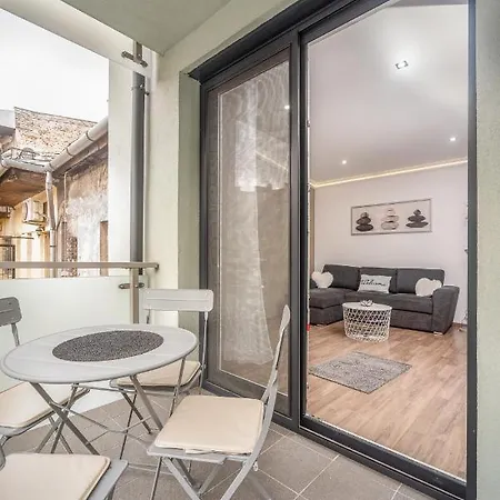 Grace Pine 3 * Budapest